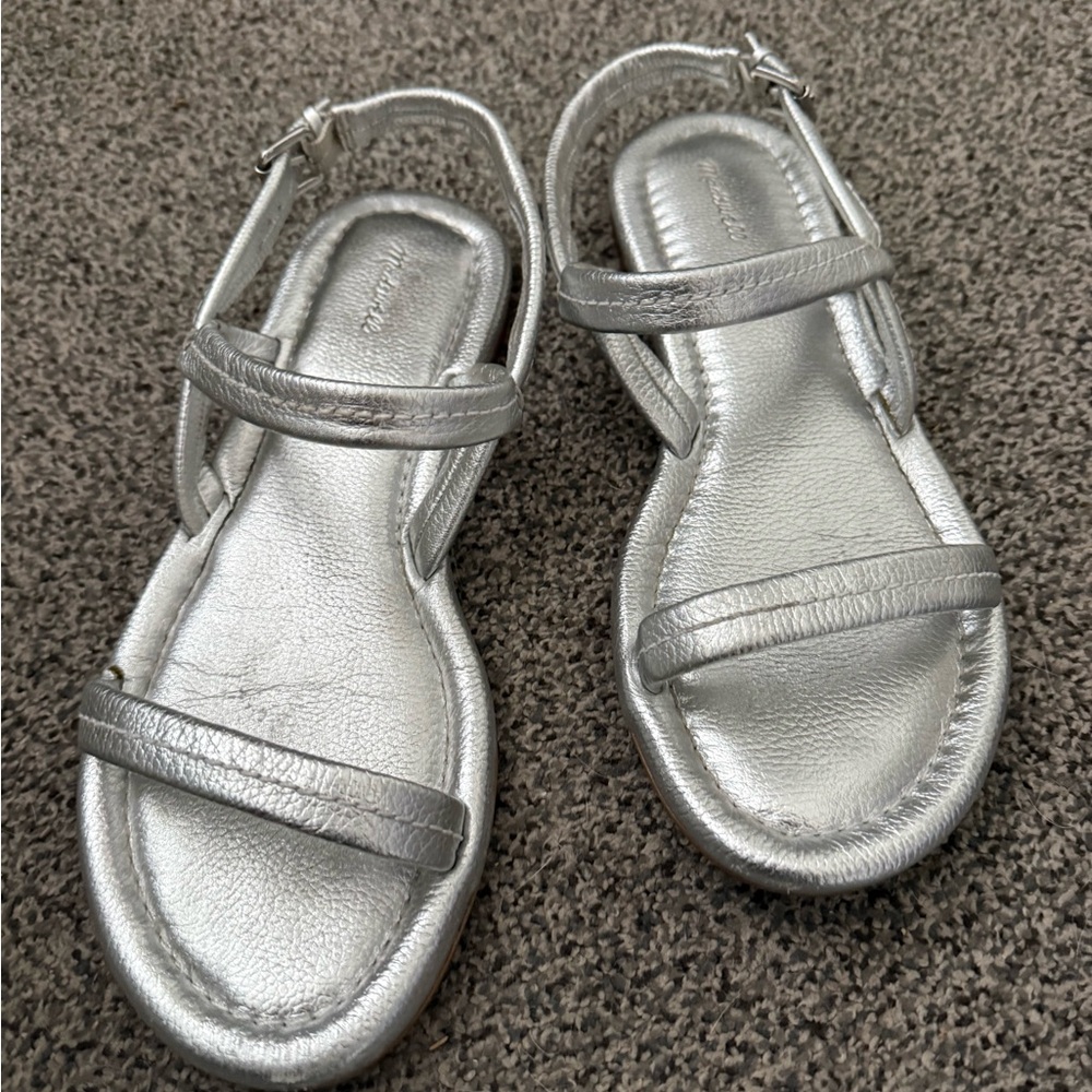 MADEWELL metallic Silver Sandals so comfortable & stylish